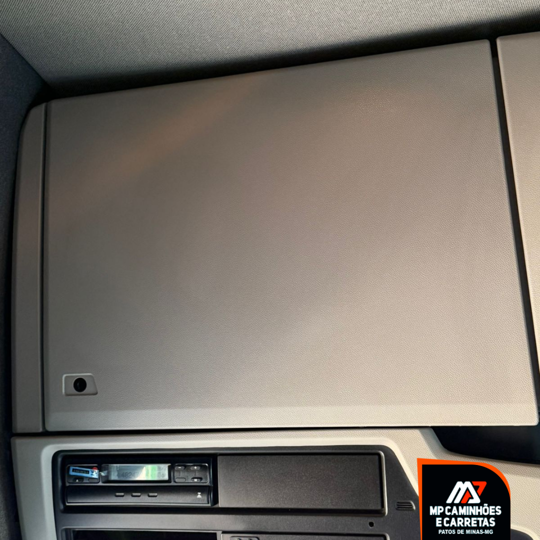 Foto 4 - SCANIA R450 6X2