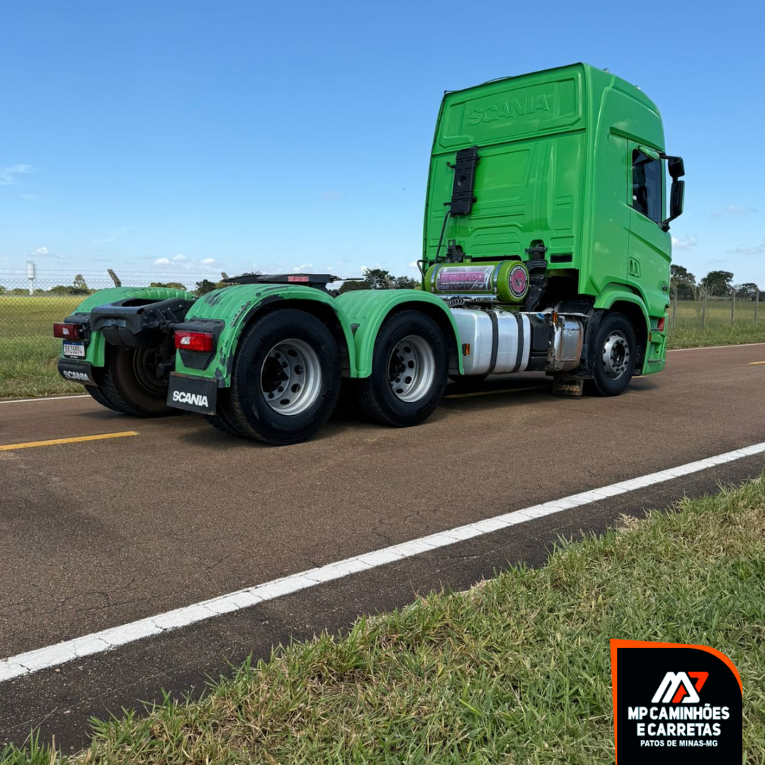 Foto 10 - SCANIA R450 6X2