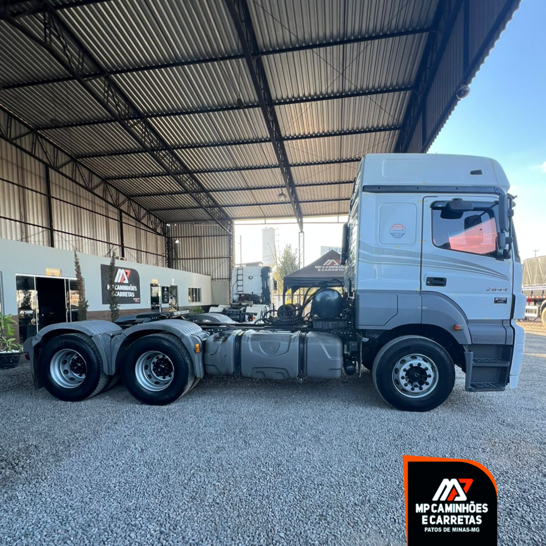 Foto 9 - MERCEDES BENZ AXOR 2644 S 6X4