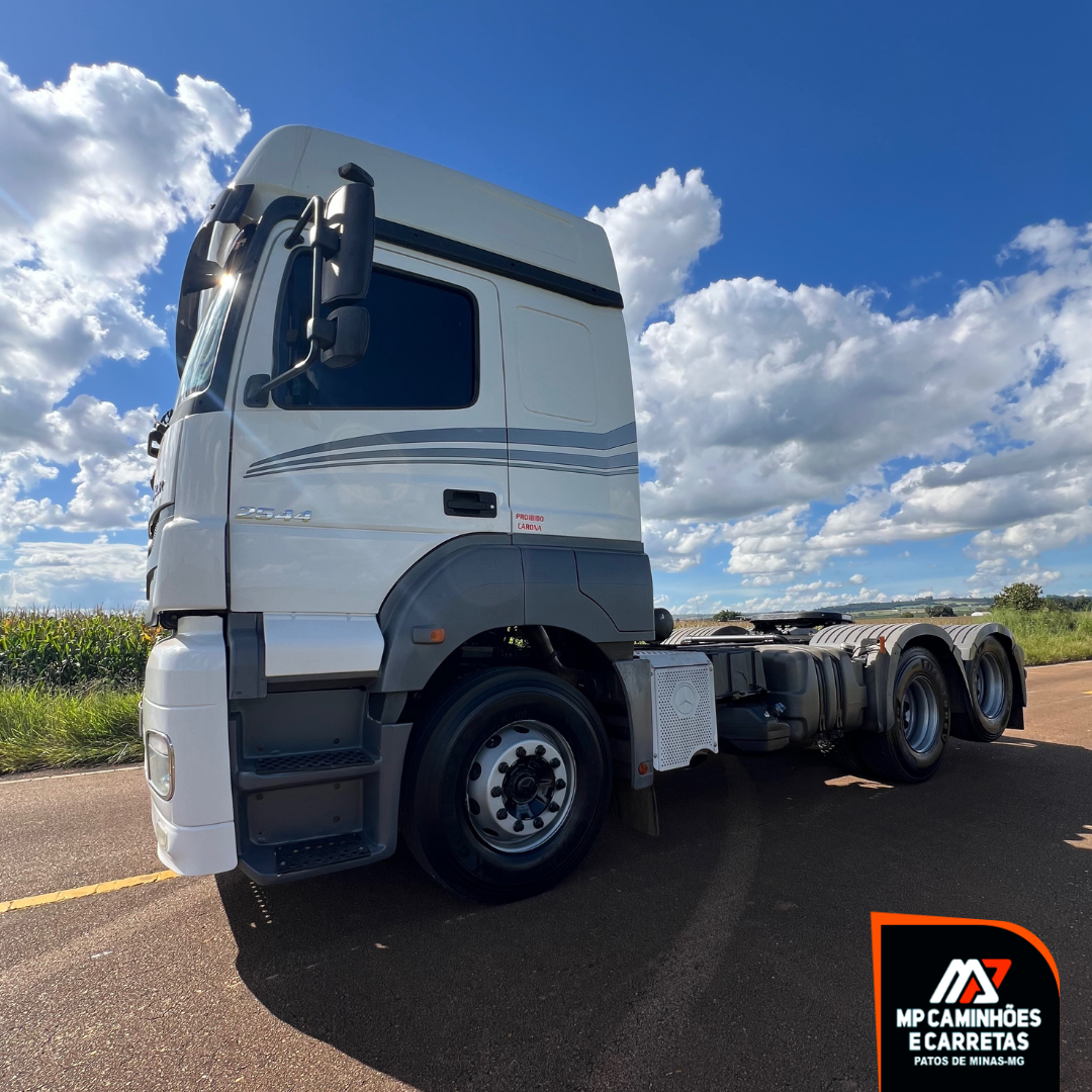Foto 4 - MERCEDES BENZ AXOR 2544 LS 